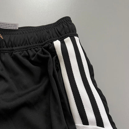 1. FC Union Berlin Shorts Condivo 22 Zipped pockets Soccer Adidas Boys Size XS