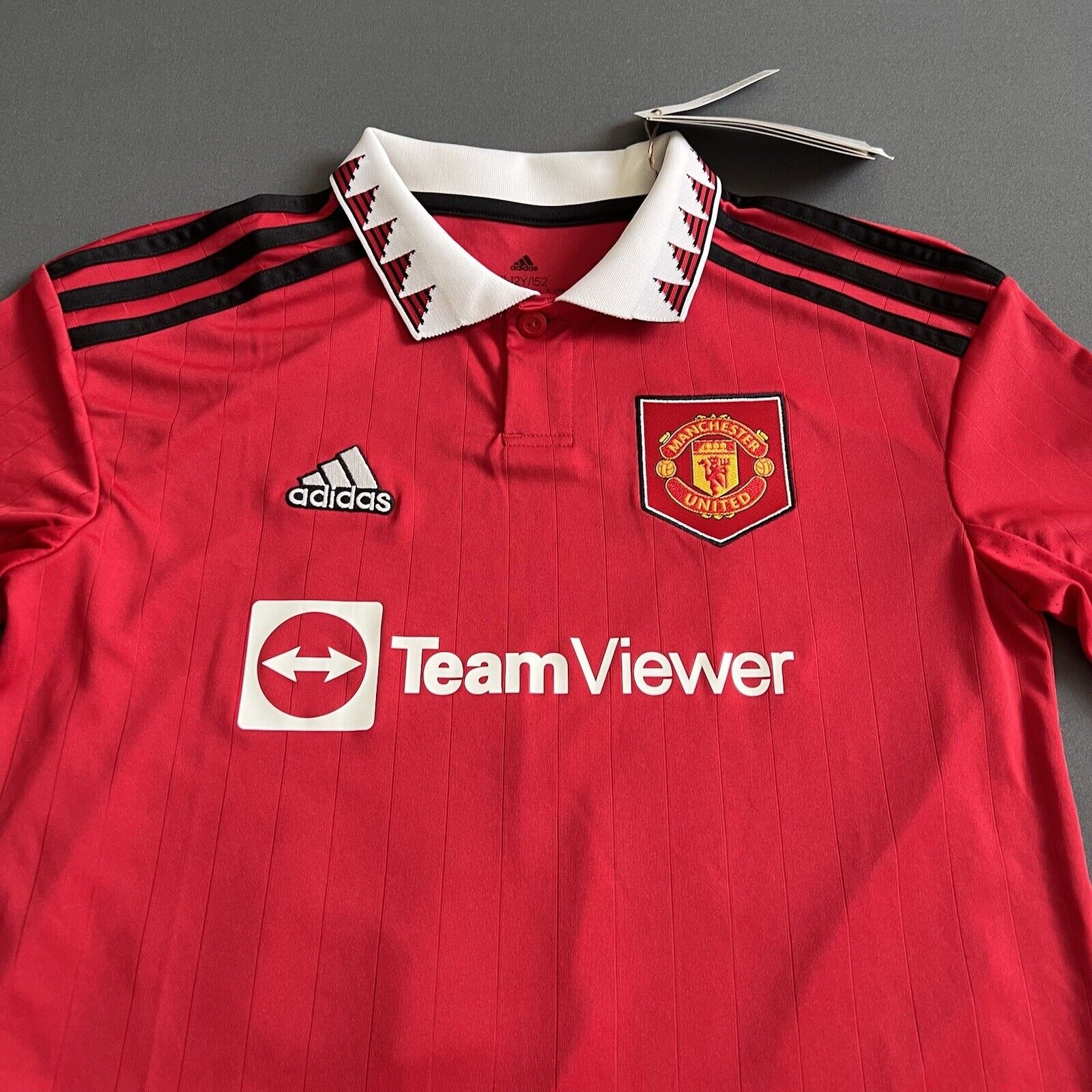 Eriksen Manchester United Jersey 22-23 Home Size M Boys Football Shirt Adidas