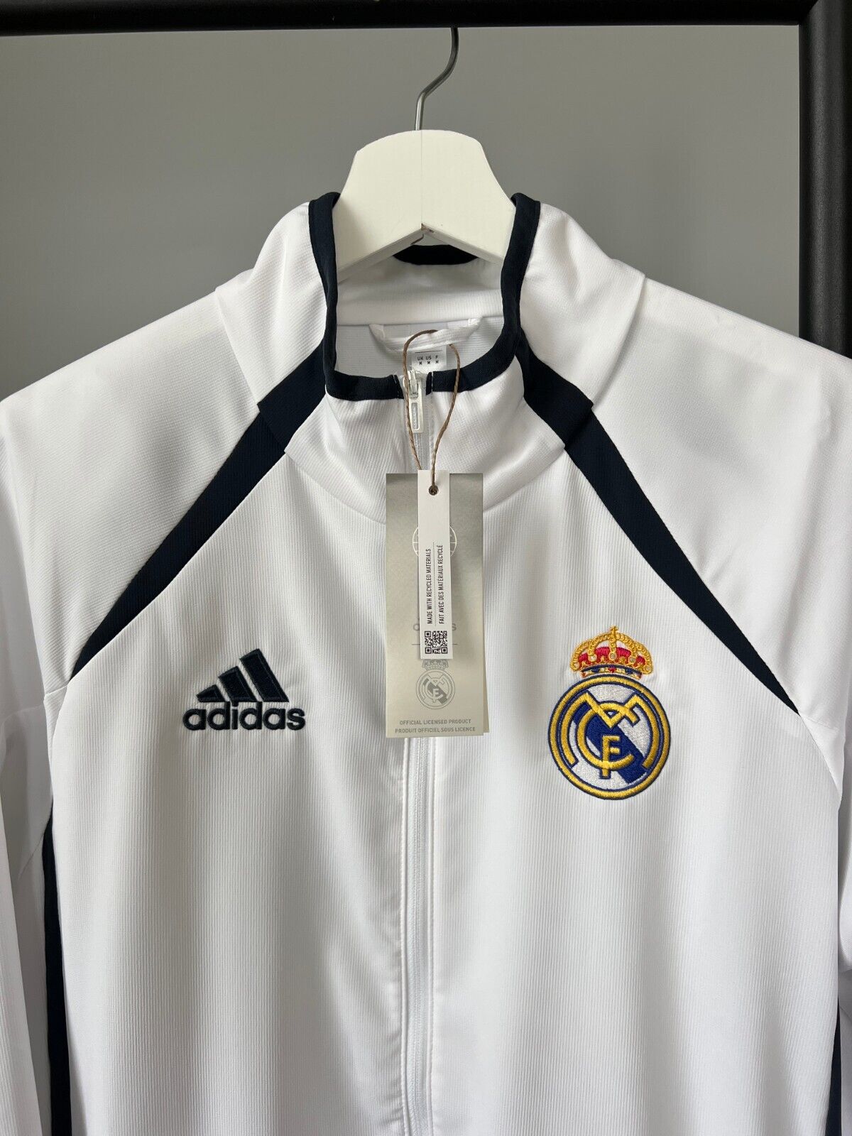 Real Madrid Teamgeist Jacket 2006 x 2021 White Soccer Adidas HA2537 Mens Size M