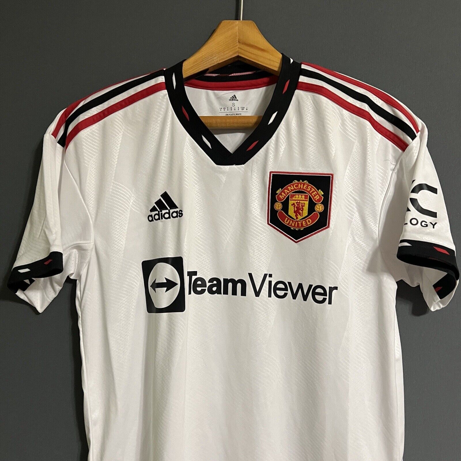 Manchester United Jersey 2022/23 Away Small Adidas H13880 Football Soccer Trikot