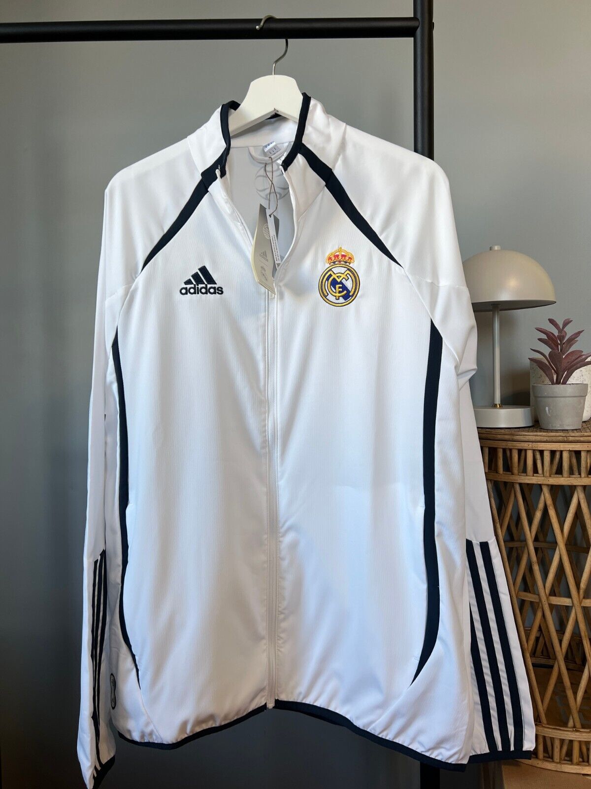 Real Madrid Teamgeist Jacket 2006 x 2021 White Soccer Adidas HA2537 Mens Size M