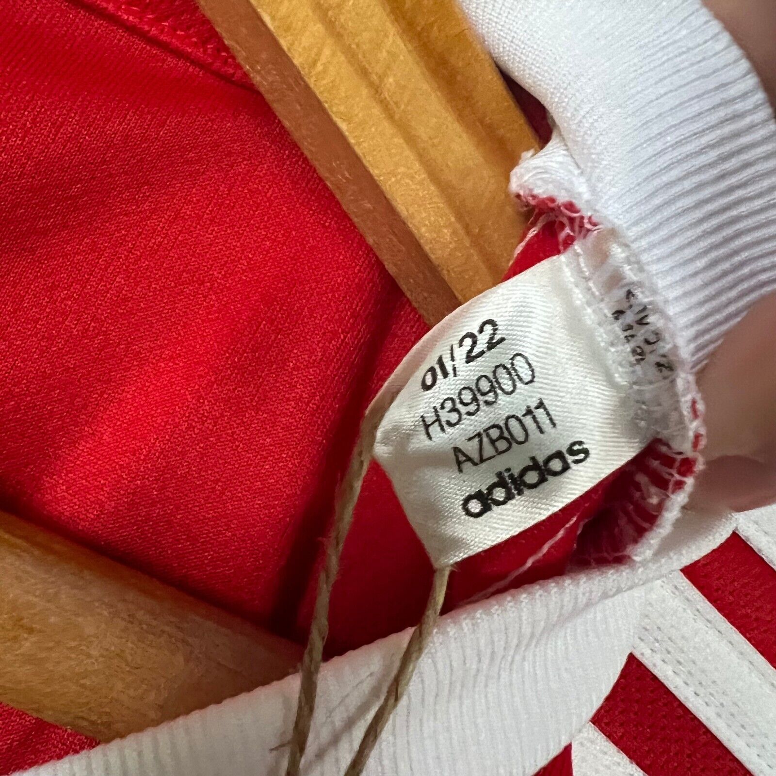 Bayern Munich Jersey 2022/2023 Home Size XL Mens Soccer Shirt H39900 Adidas