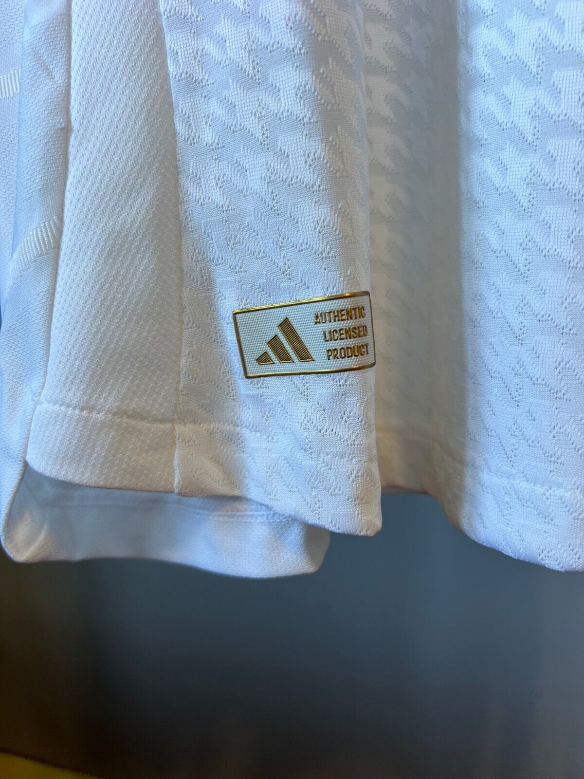 Real Madrid Jersey 24/25 Home Player Issue Soccer Shirt IX8095 Adidas Mens Large