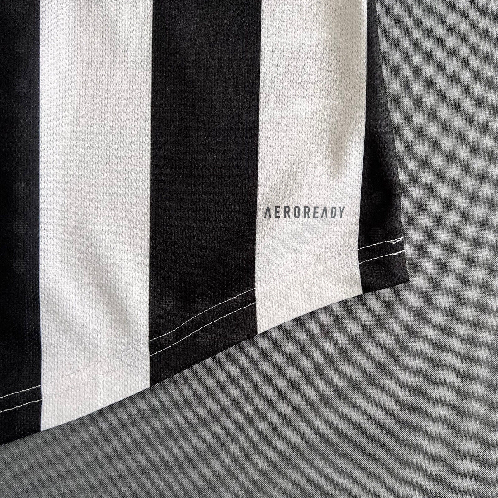 Juventus Jersey 2021/22 Home Women Football Soccer Shirt Size L Adidas GR0602