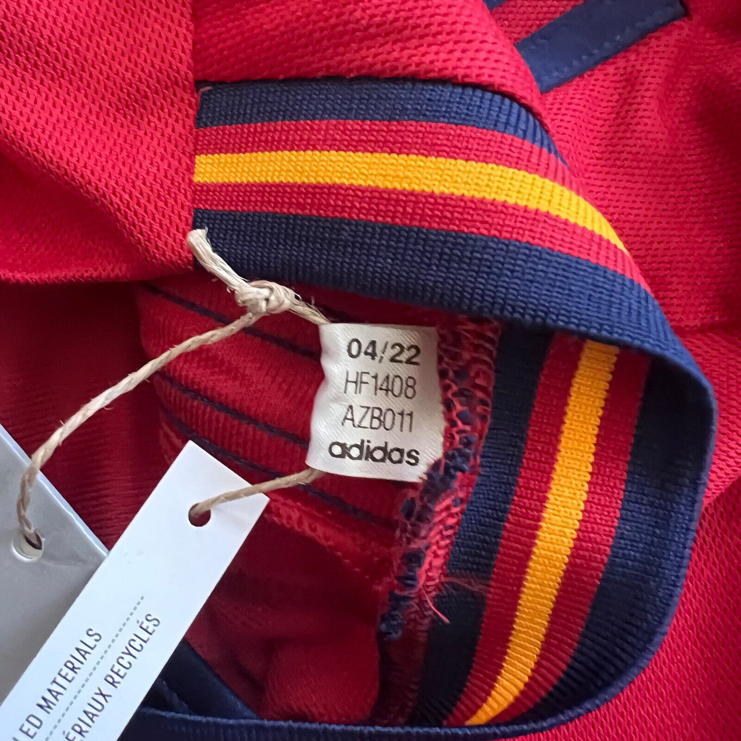 Spain Jersey 2022 2023 Home Size L Boys Football Shirt Trikot Adidas