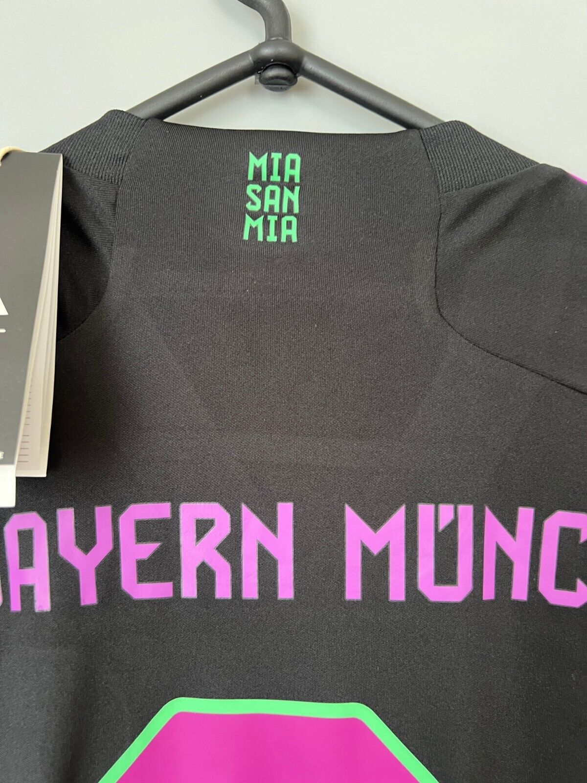 Kane Bayern Munich Jersey 23/24 Away Soccer Shirt HR3719 Adidas Mens Size XS