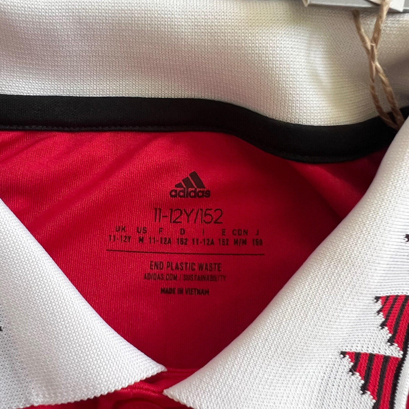 Sancho Manchester United Jersey 22-23 Home Size M Boys Adidas Football Shirt