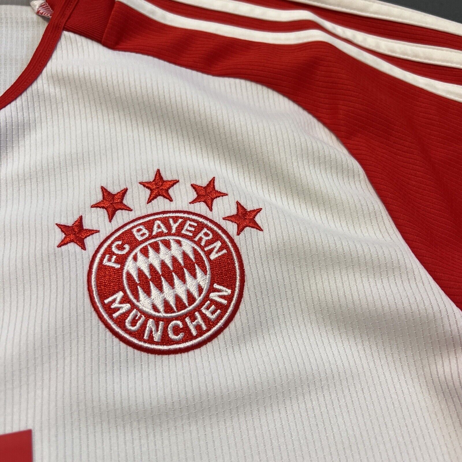 Davies Bayern Munich Jersey 23/24 Home Mens Soccer Shirt IJ7442 Adidas Size M