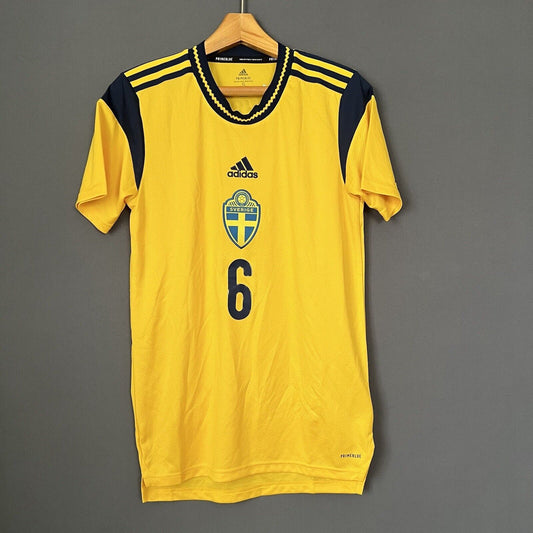 Sweden Jersey 2021/22 Home SMALL Mens Soccer Football Shirt Adidas GK5760
