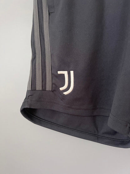Juventus Shorts 23/24 Third Soccer Shirt HZ7805 Adidas Boys Size L