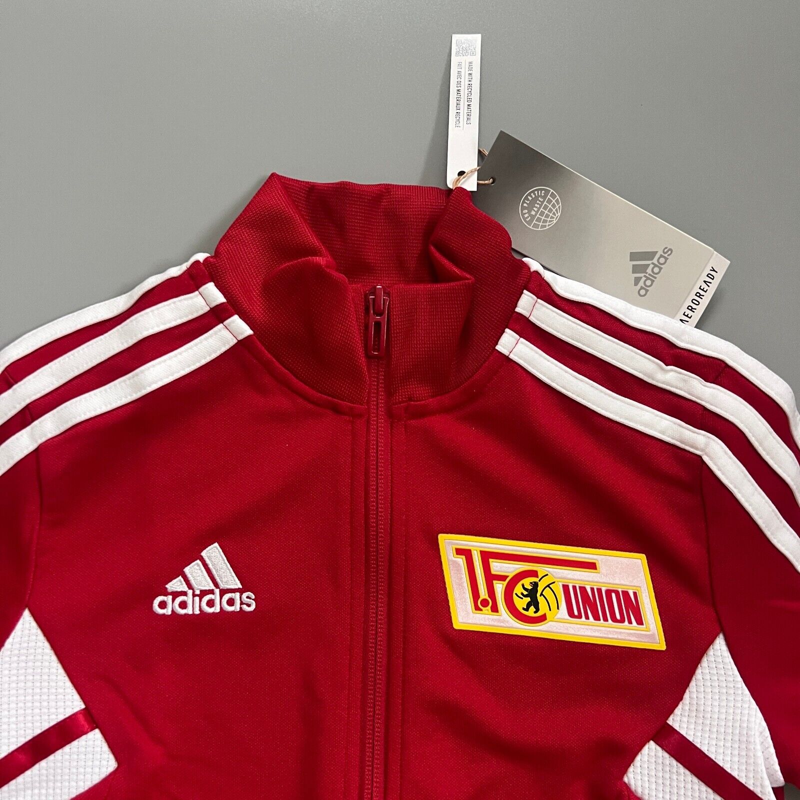 1. FC Union Berlin Jacket Condivo 22 Red Football Soccer Adidas Boys Size XS