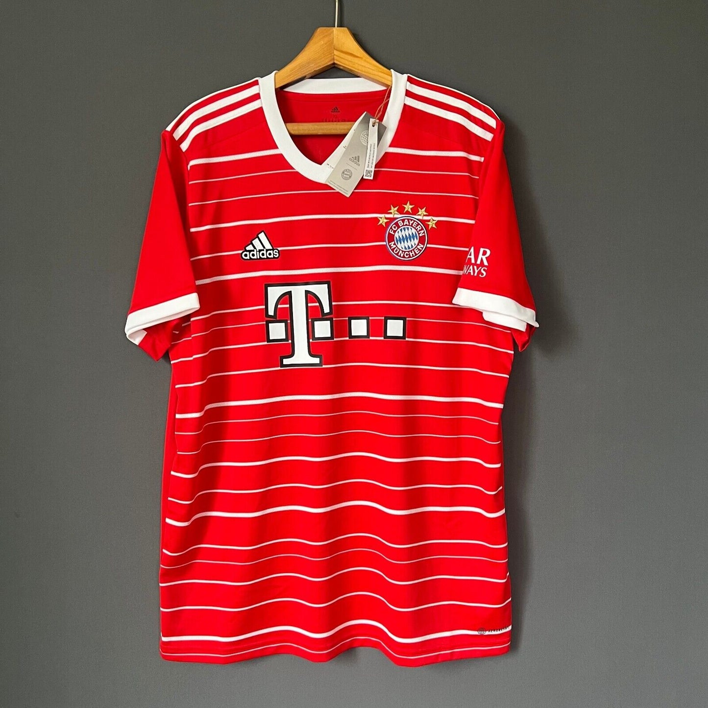 Bayern Munich Jersey 2022/2023 Home Size XL Mens Soccer Shirt H39900 Adidas