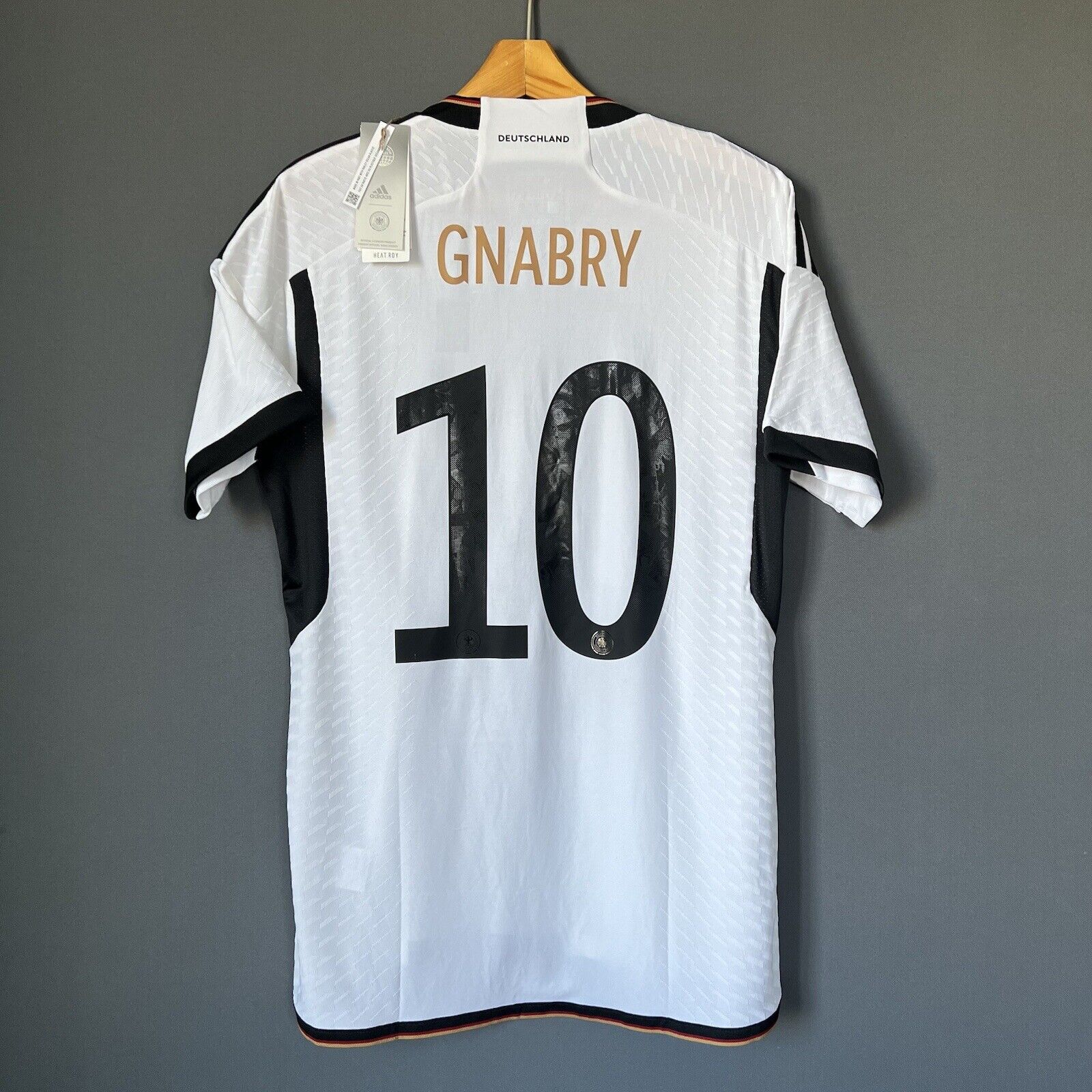 Gnabry Germany Jersey 2022 Home Authentic Medium Mens Football Shirt Adidas