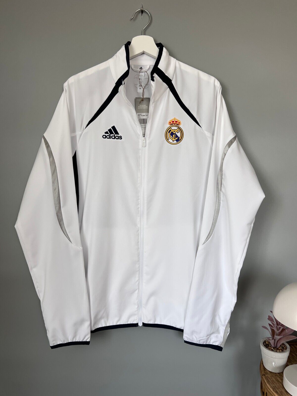 Real Madrid Teamgeist Jacket 2006x2021 White Soccer Adidas HA2537 Mens Size M