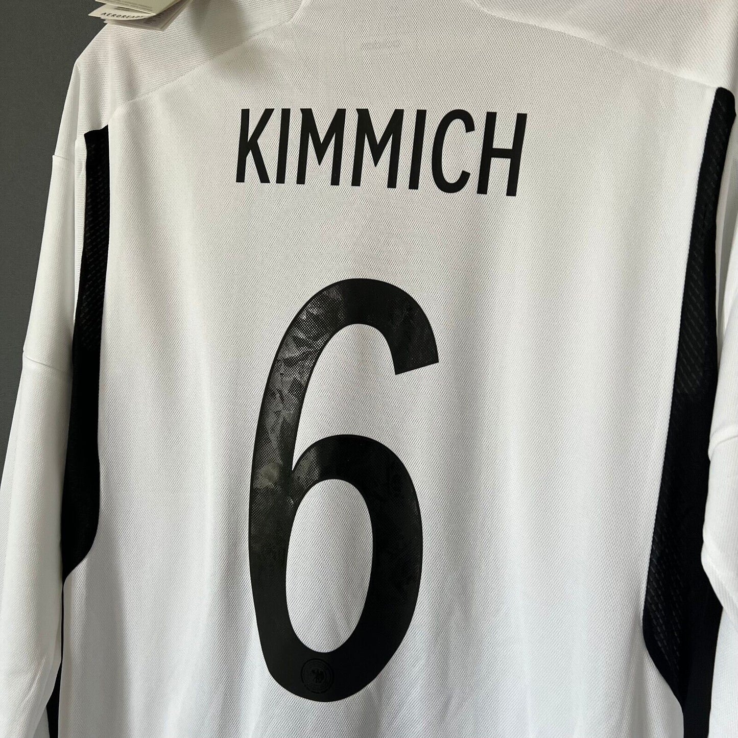Kimmich Germany Jersey 2022 2023 Home Size M Mens Football Shirt HF1475 Adidas