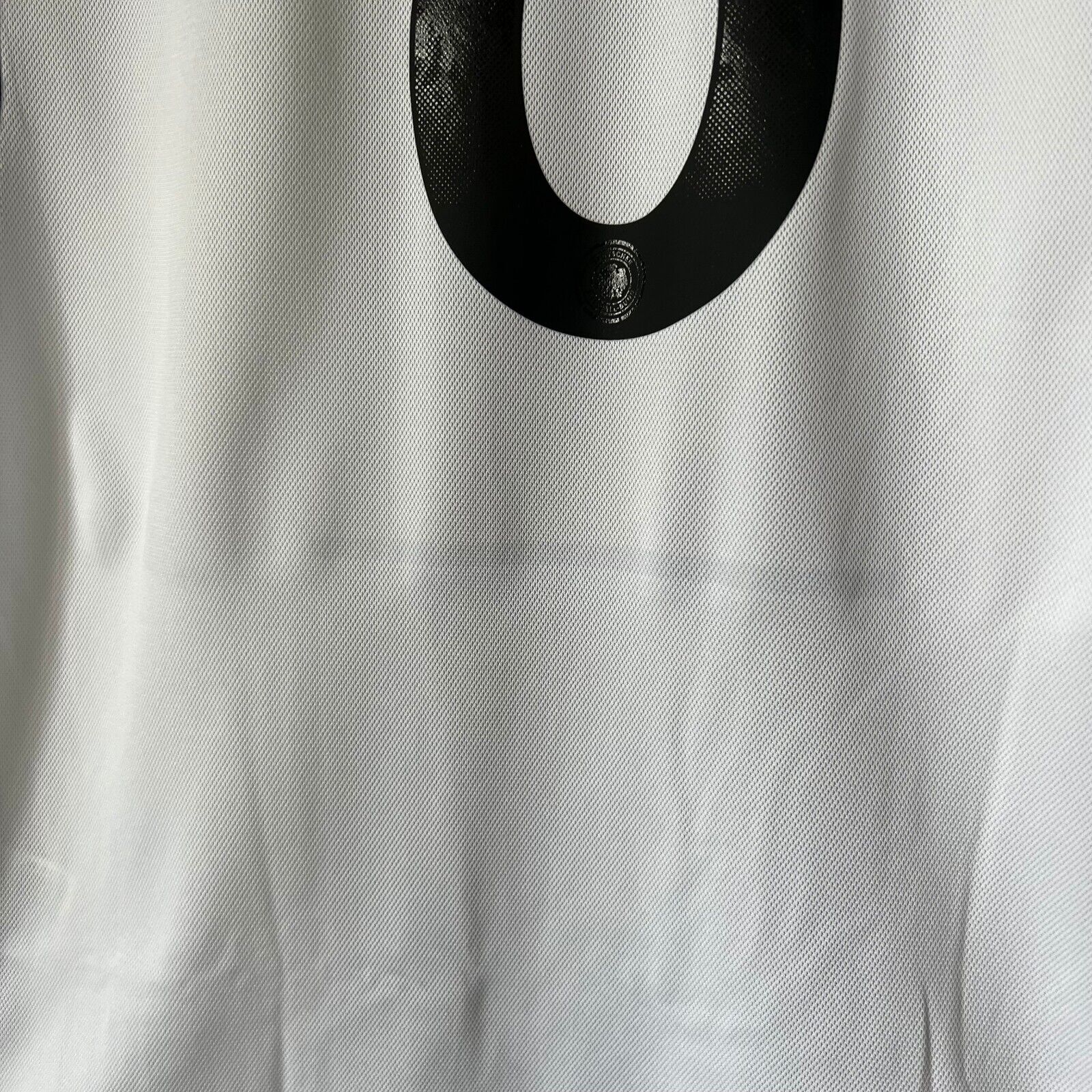 Goretzka Germany Jersey 2022 Home Size M Mens Football Shirt HJ9606 Adidas