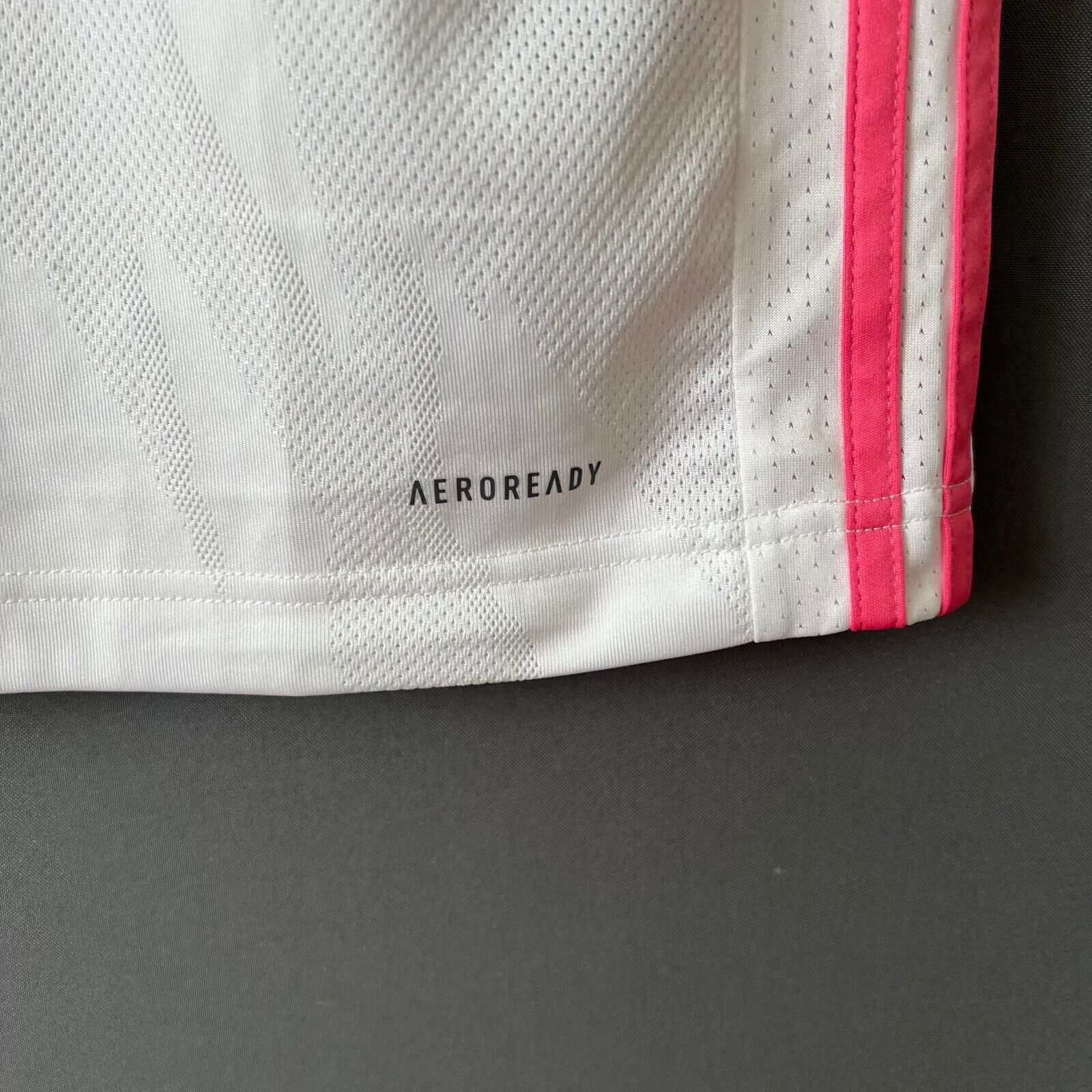 REAL MADRID JERSEY 2020/21 HOME SIZE M SOCCER FOOTBALL MAILLOT FM4735 ADIDAS