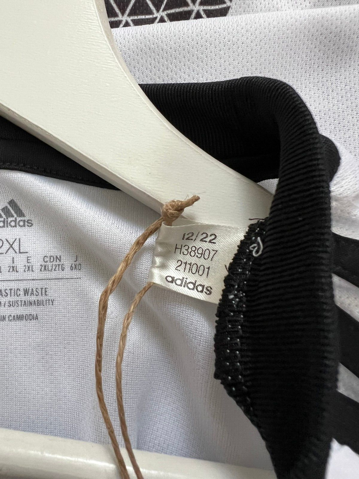 Juventus Jersey 2022-23 Home Soccer Shirt H38907 Adidas Mens Size 2XL