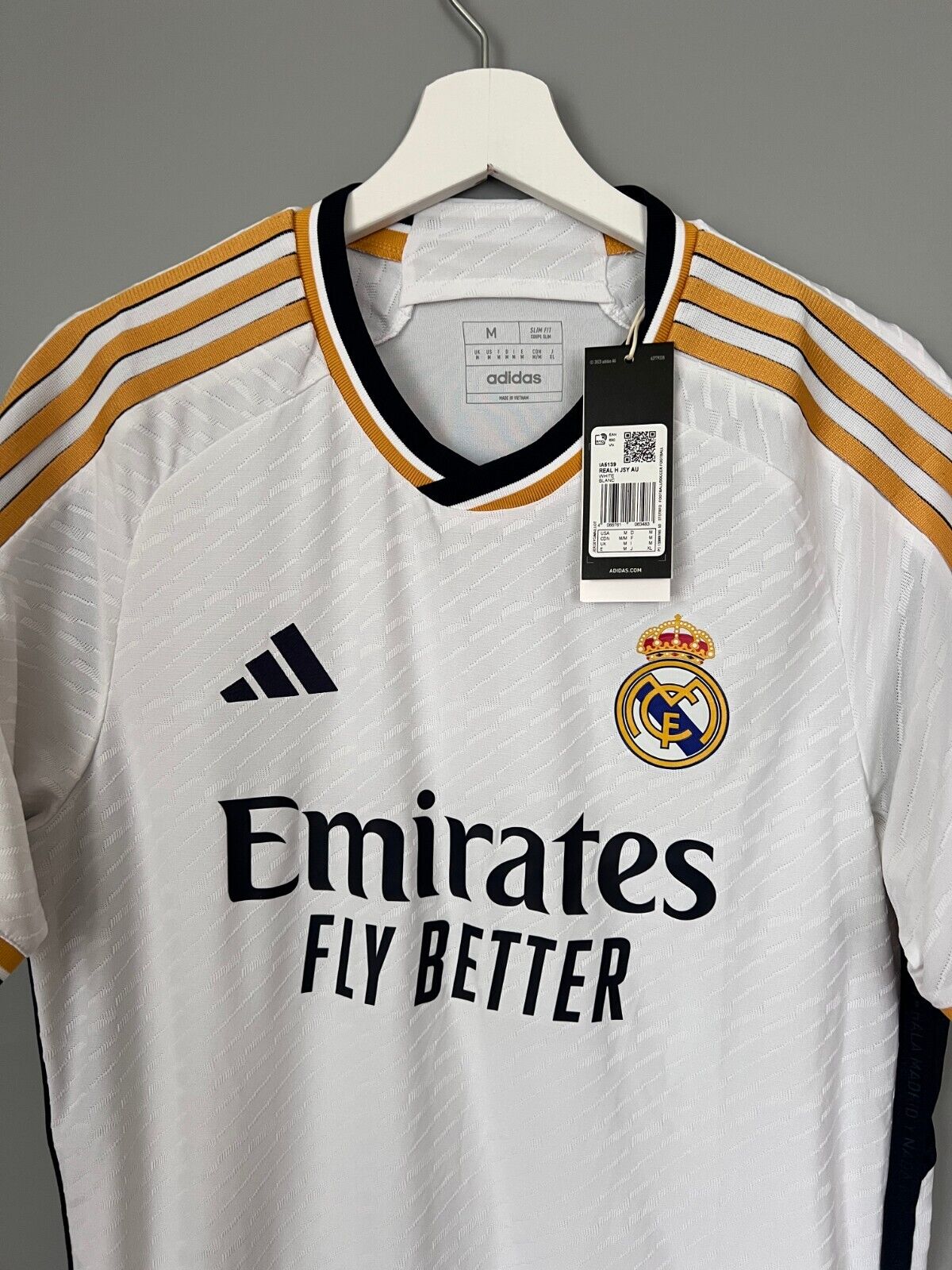Real Madrid Jersey 23/24 Home Authentic Soccer Shirt IA5139 Adidas Mens Size M