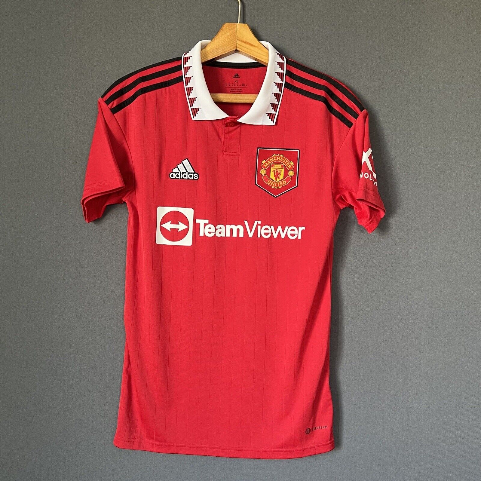 Manchester United Jersey 2022-23 Home Mens Football Shirt Size XS H13881 Adidas