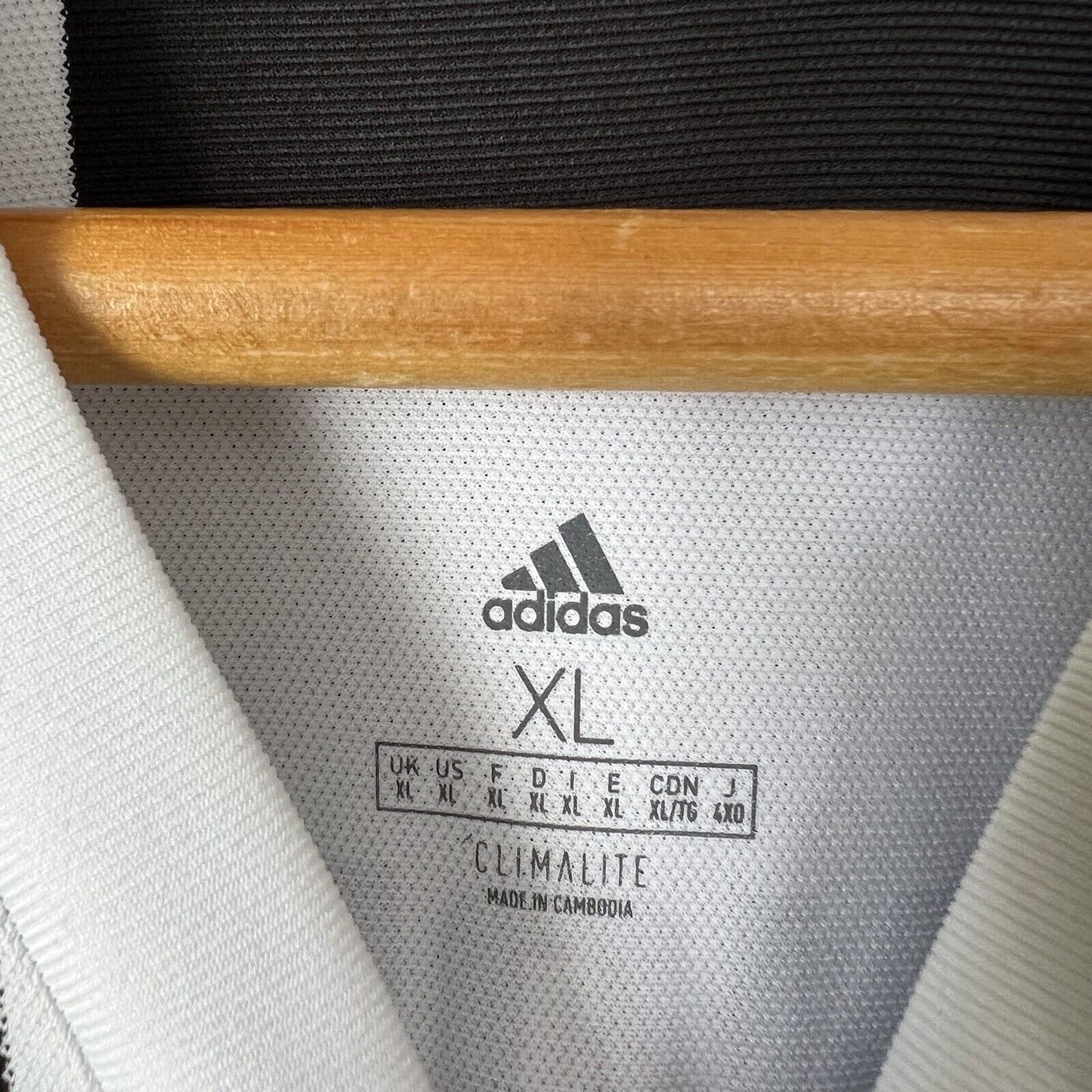 Ronaldo Juventus Jersey 2018/2019 Home Mens Football Shirt Size XL CF3489 Adidas