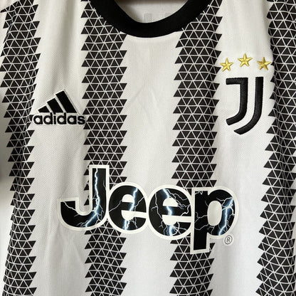 Vlahovic Juventus Jersey 2022-23 Home Mens Soccer Shirt Large H38907 Adidas