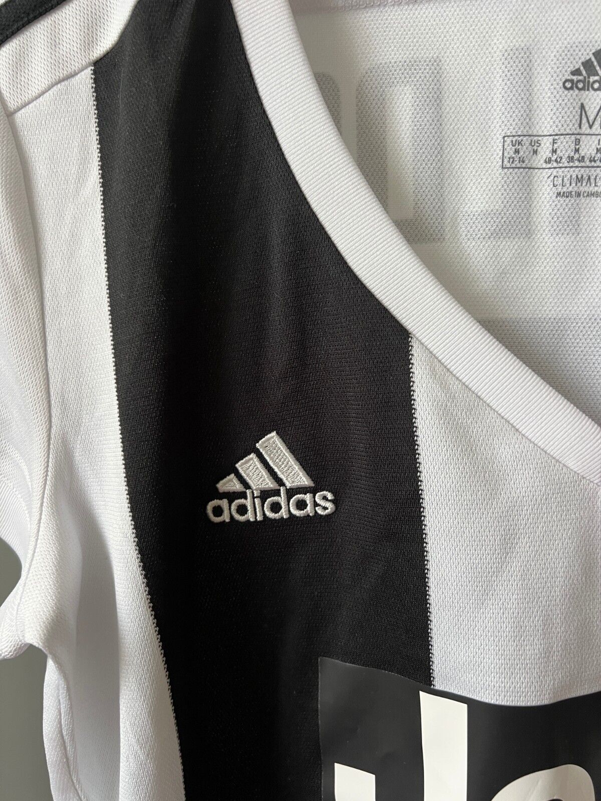 Ronaldo Juventus Jersey 18/19 Home Soccer Shirt Adidas CF3497 Womens Size M