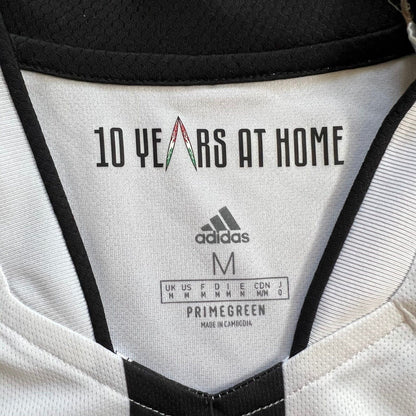 Juventus Jersey 2021-2022 Home Mens Soccer Shirt Size M GS1442 Adidas