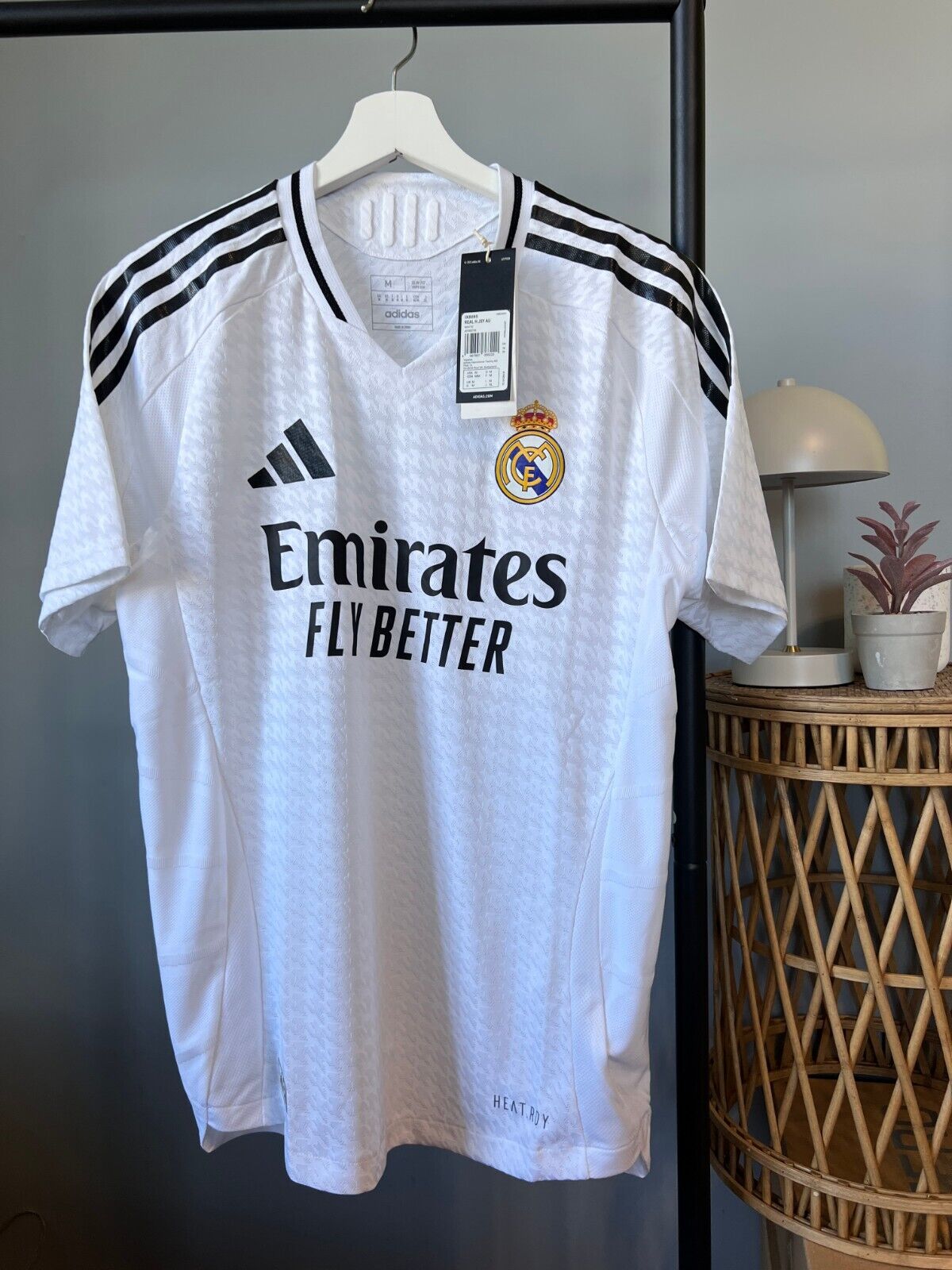 Real Madrid Jersey 24/25 Home Player Issue Soccer Shirt IX8095 Adidas Mens Sz M