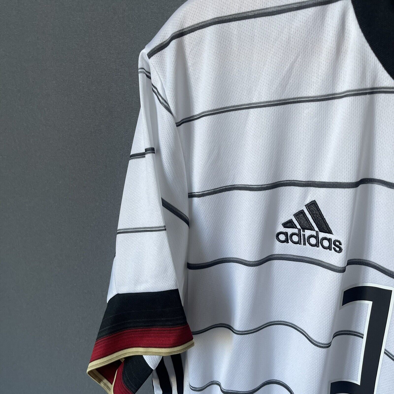 GNABRY GERMANY JERSEY 2021 HOME LARGE MENS FOOTBALL SOCCER TRIKOT ADIDAS EH6105