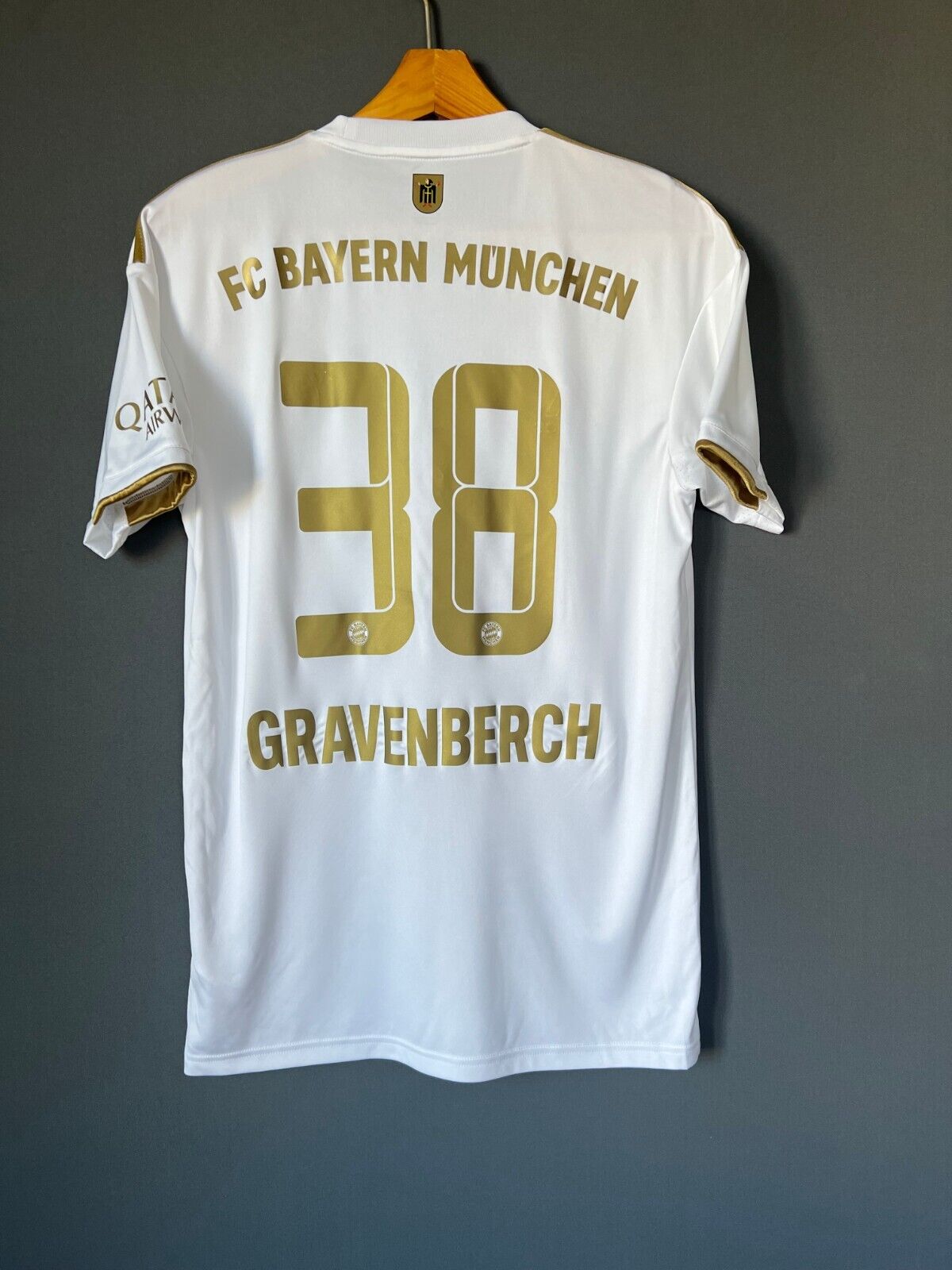 Gravenberch Bayern Munich Jersey 2022-2023 Away Mens Soccer Shirt Size S Adidas