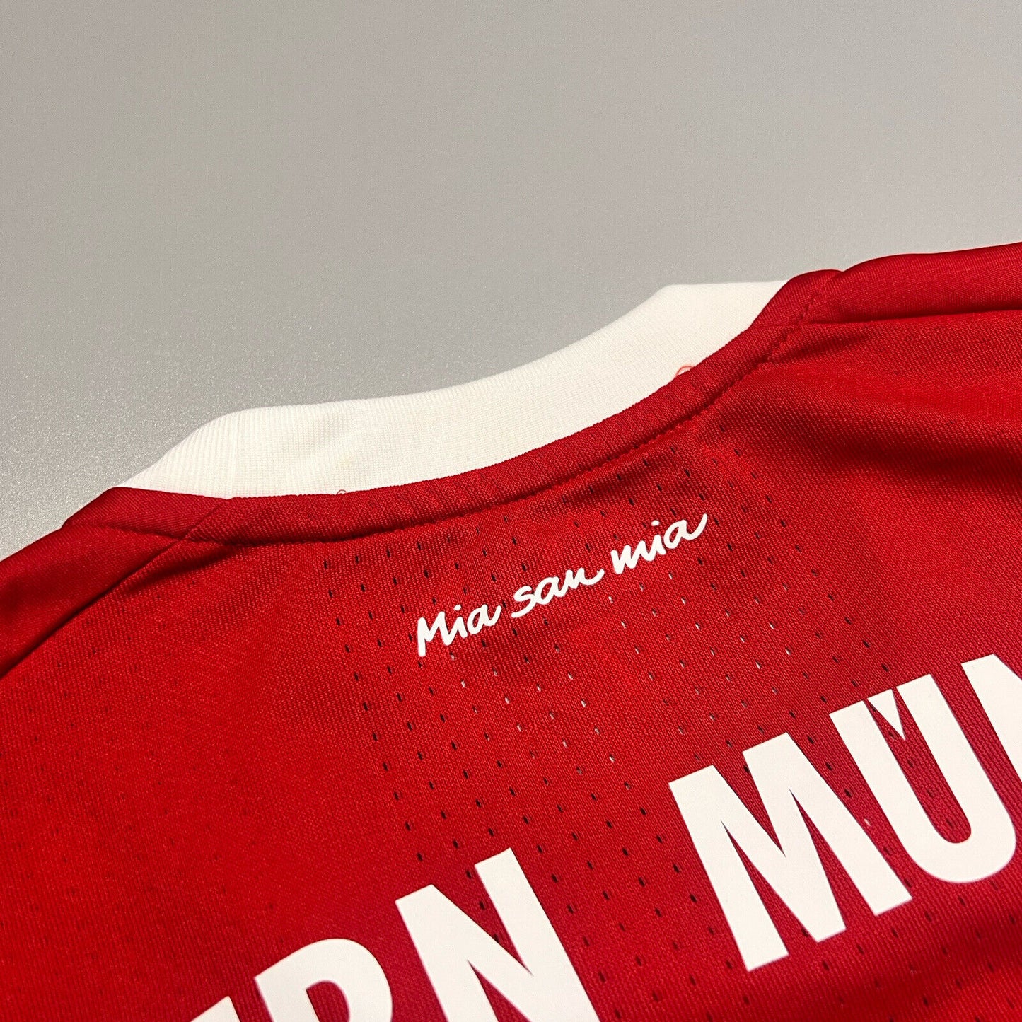 Bayern Munich Jersey 2017/18 Home Match Worn Mens Size 7 Football Shirt Adidas