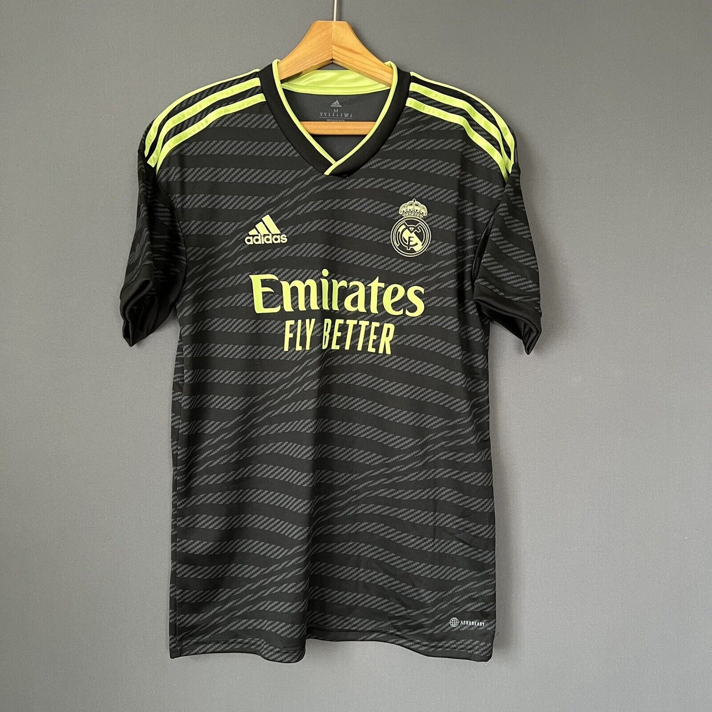 Vini Jr Real Madrid Jersey 2022-2023 Third Sz M Mens Soccer Shirt HI1656 Adidas