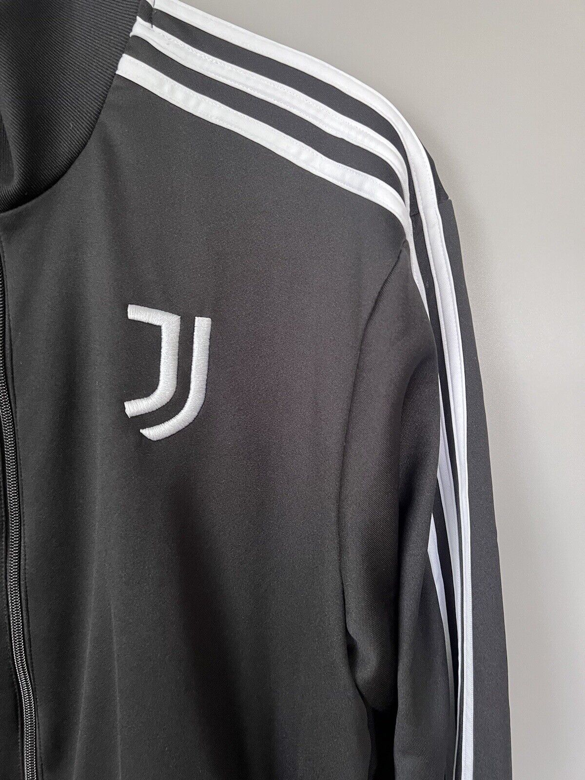 Juventus Track Top Jacket GR2929 Soccer Football Adidas Mens Size XL