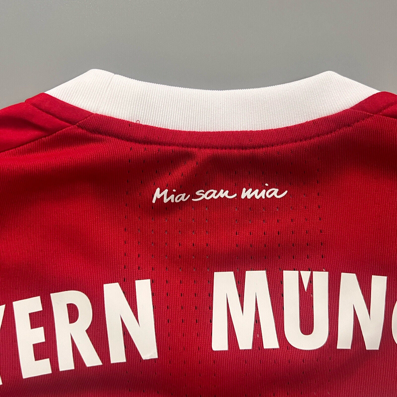 Bayern Munich Jersey 2017/18 Home Match Worn Mens Size 7 Football Shirt Adidas