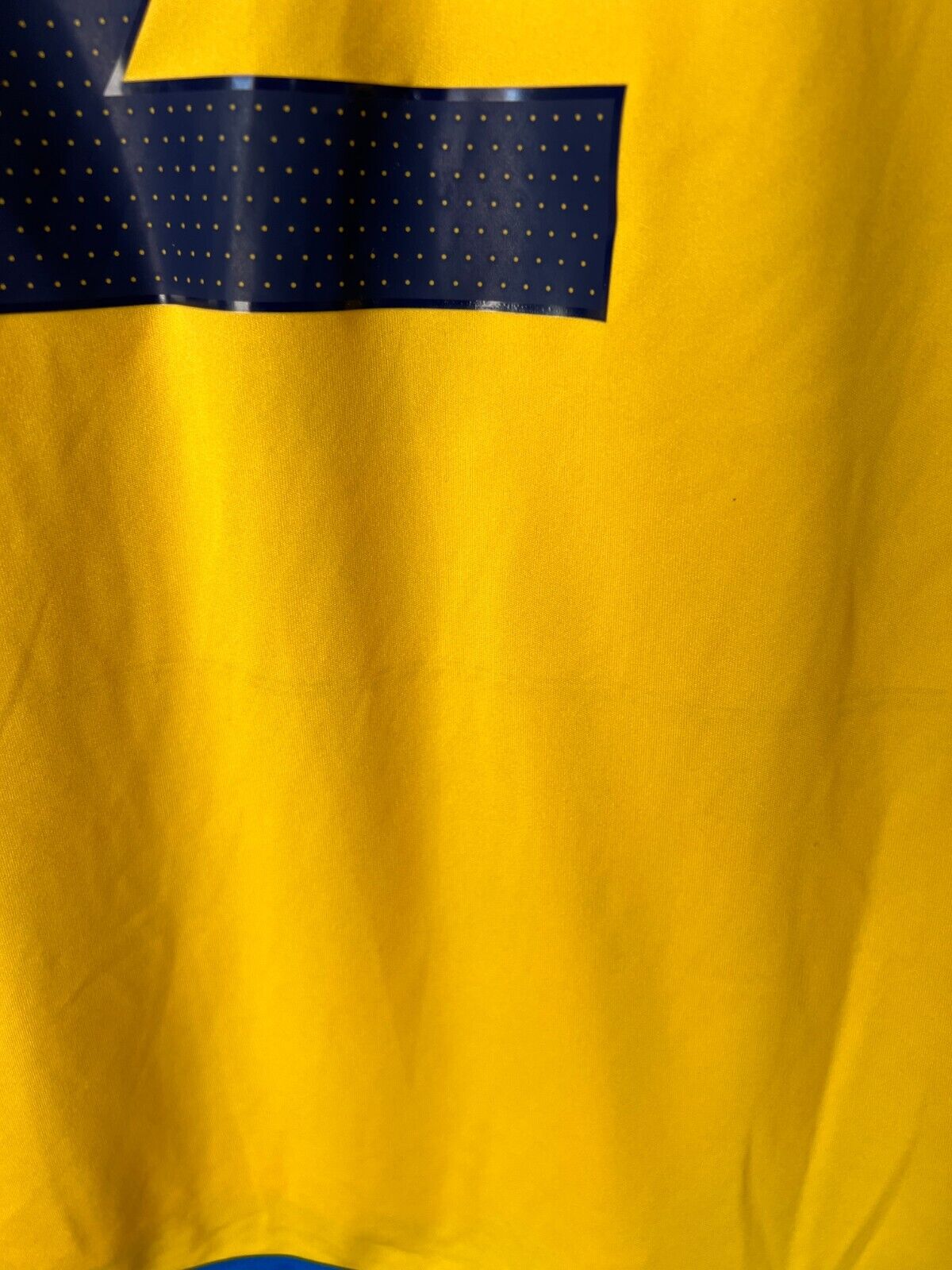 Sweden Jersey 2022 Home Soccer Football Shirt Adidas HD9423 Mens Size S