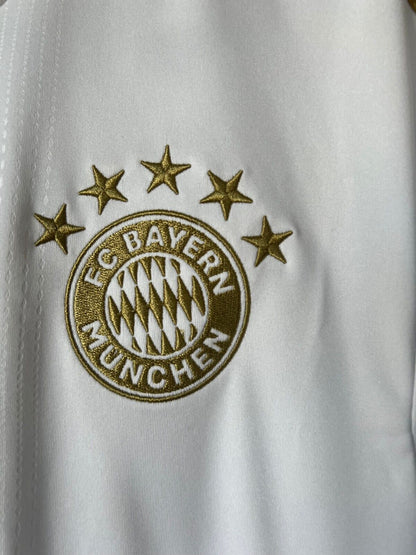 Gravenberch Bayern Munich Jersey 2022-2023 Away Mens Soccer Shirt Size S Adidas