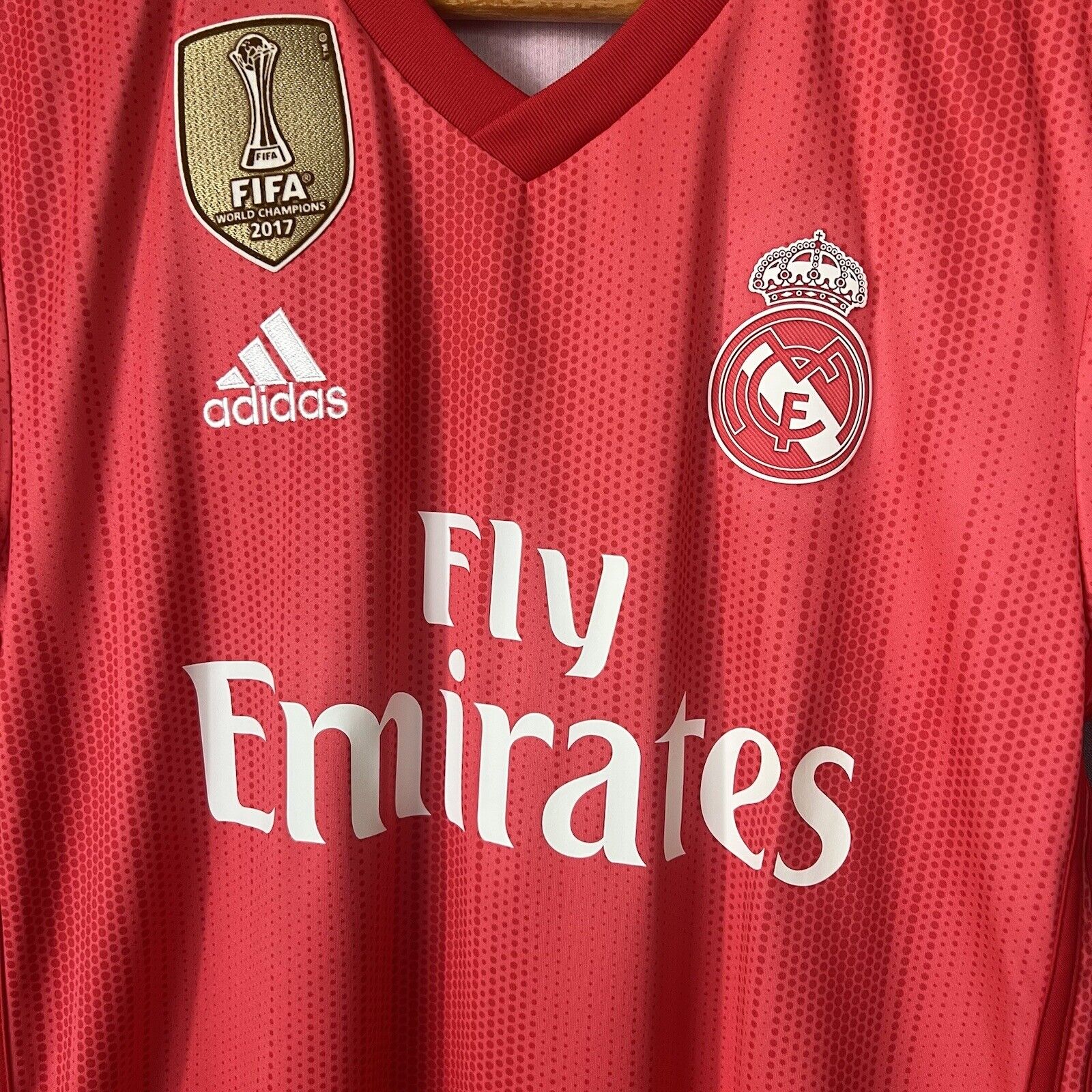 Ramos Real Madrid Jersey 2018-19 Third Small Mens Soccer Shirt DP5445 Adidas