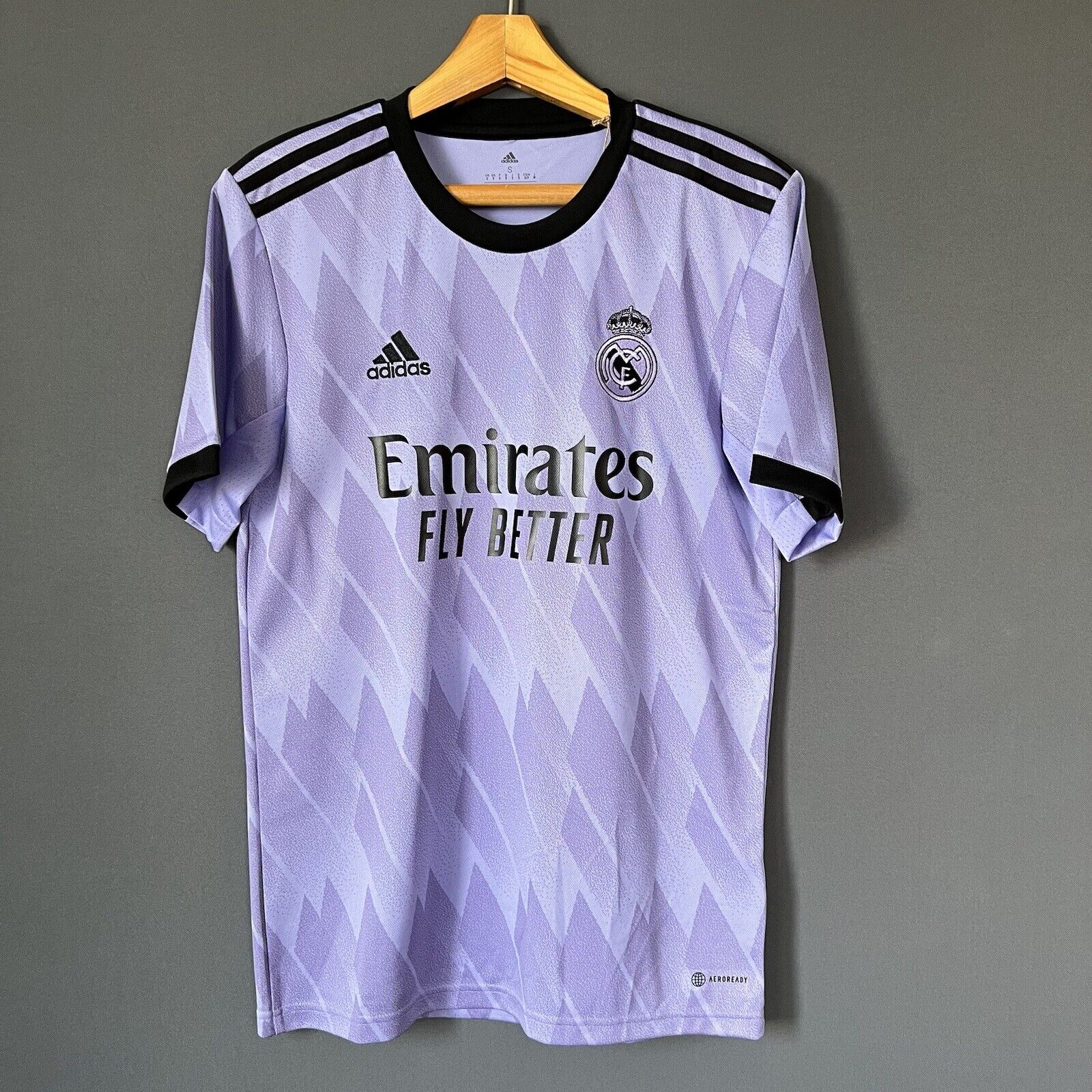 Rodrygo Real Madrid Jersey 2022-2023 Away Mens Football Shirt Small Adidas