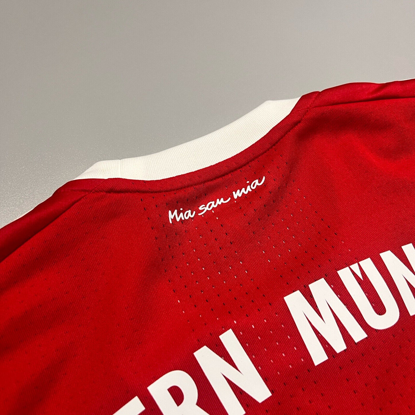 Bayern Munich Jersey 2017/18 Home Match Worn Mens Size 7 Football Shirt Adidas