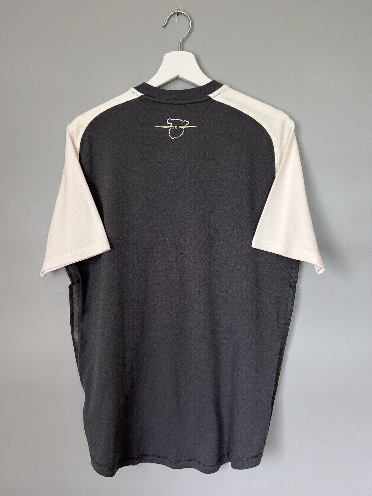 Real Madrid Travel T-Shirt Grey GR4266 Adidas Mens Size M