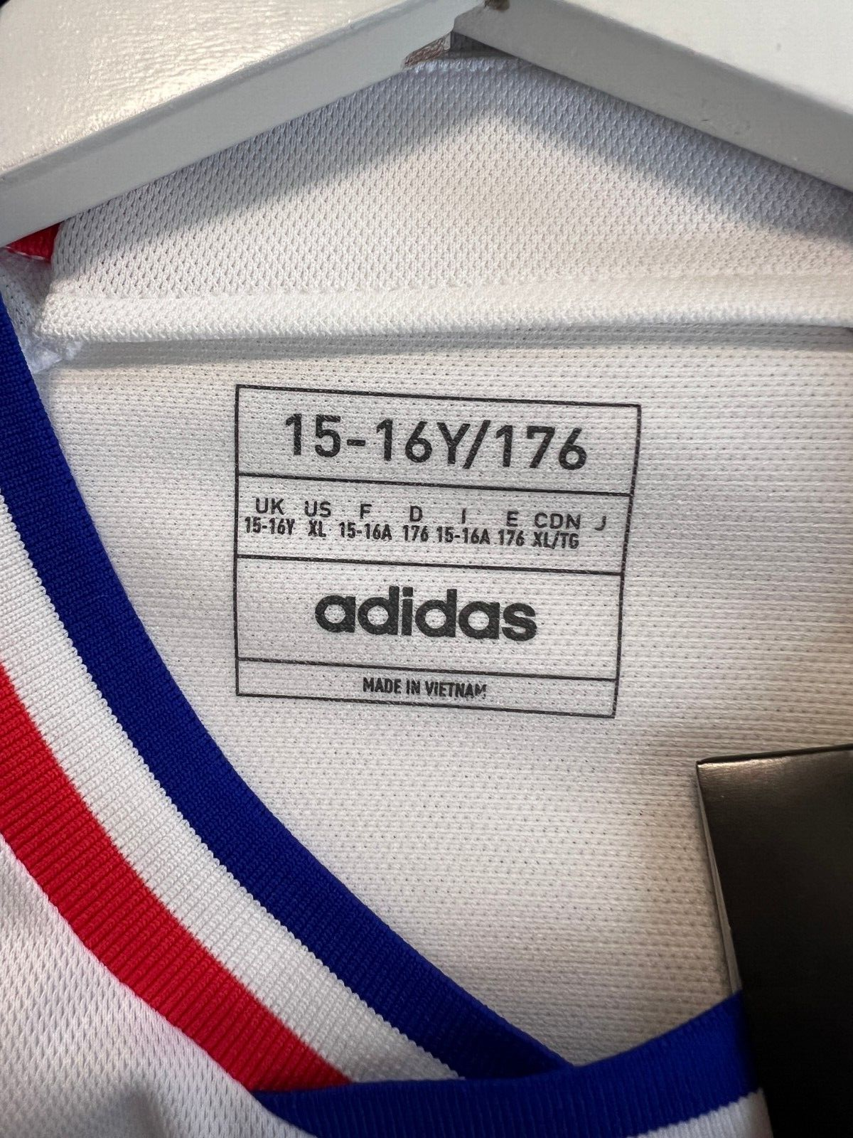 Olympique Lyonnais 23/24 Home Jersey Soccer Football Shirt Adidas Size XL Boys