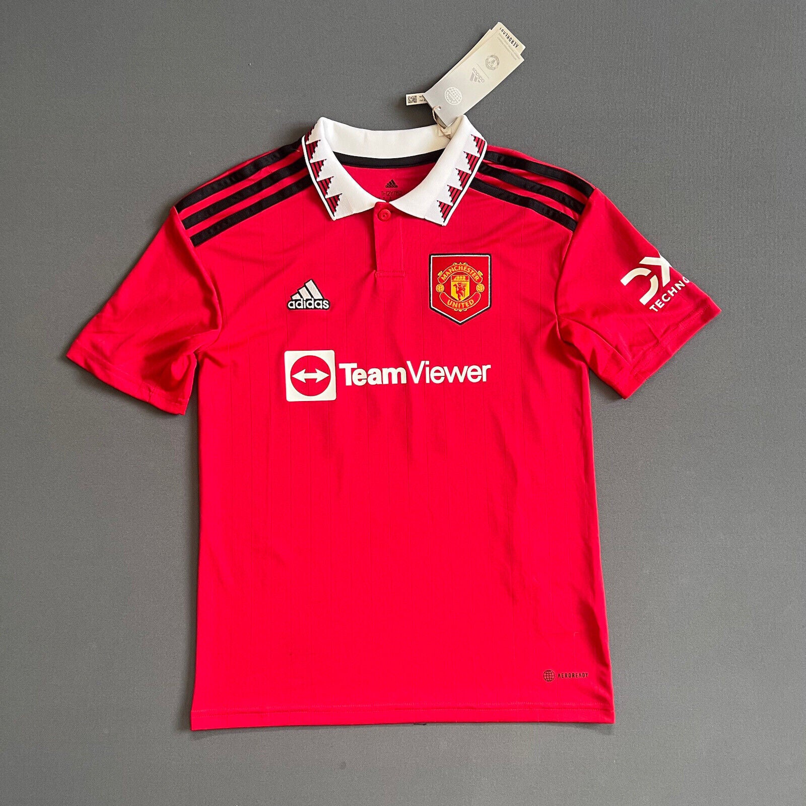 Eriksen Manchester United Jersey 22-23 Home Size M Boys Football Shirt Adidas