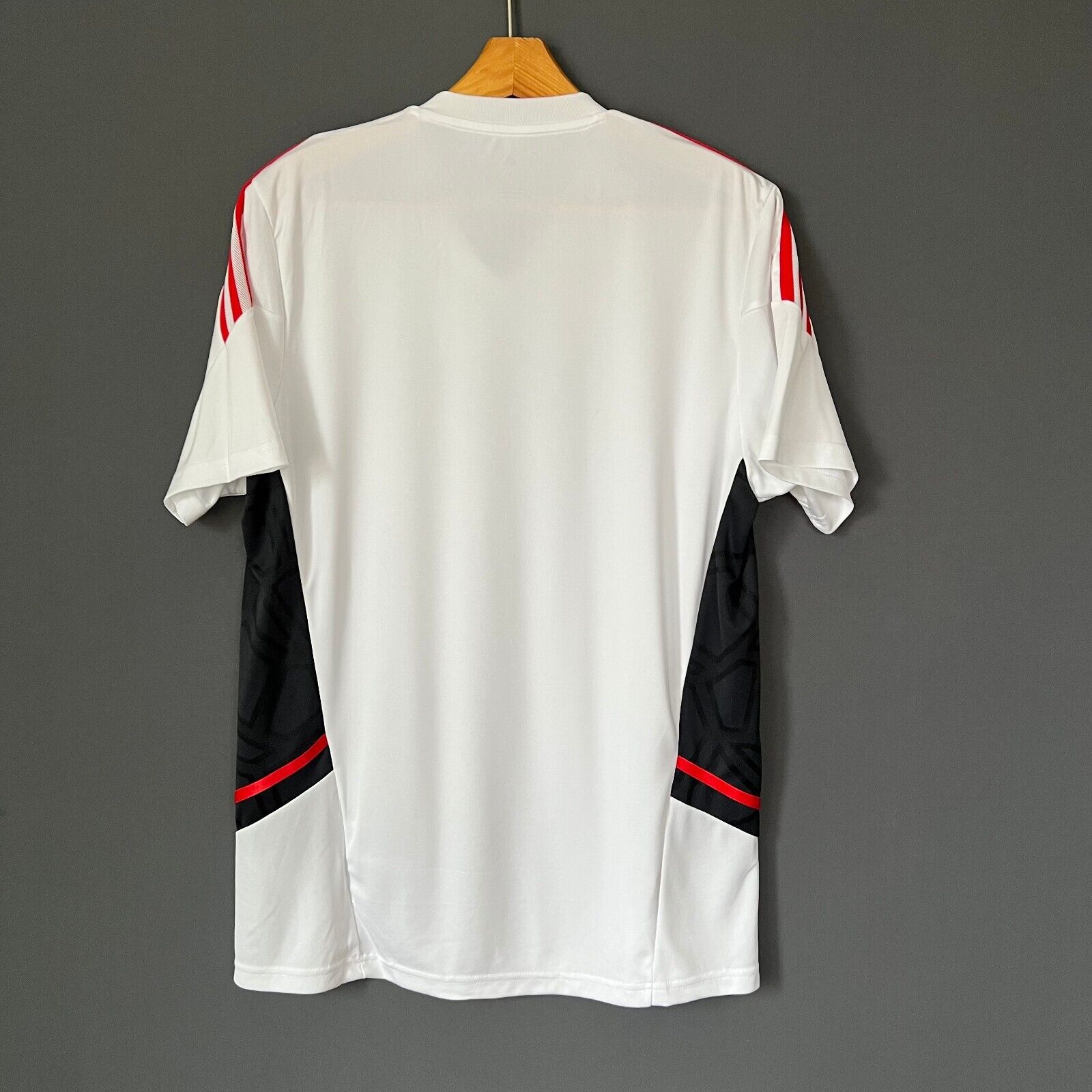 Bayern Munich Jersey Training Large Mens Football Shirt HB0621 Adidas