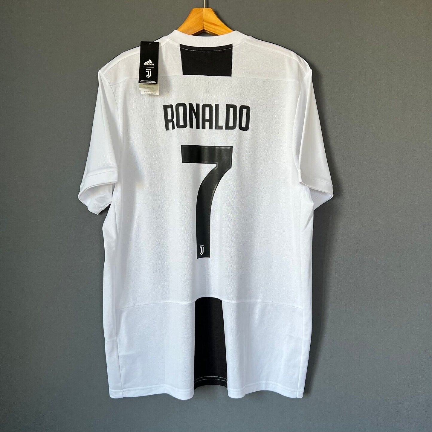Ronaldo Juventus Jersey 2018/2019 Home Mens Football Shirt Size XL CF3489 Adidas