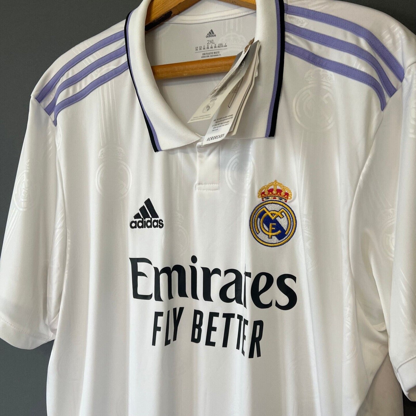 Real Madrid Jersey 2022-2023 Home Mens Football Shirt Size 2XL HF0291 Adidas