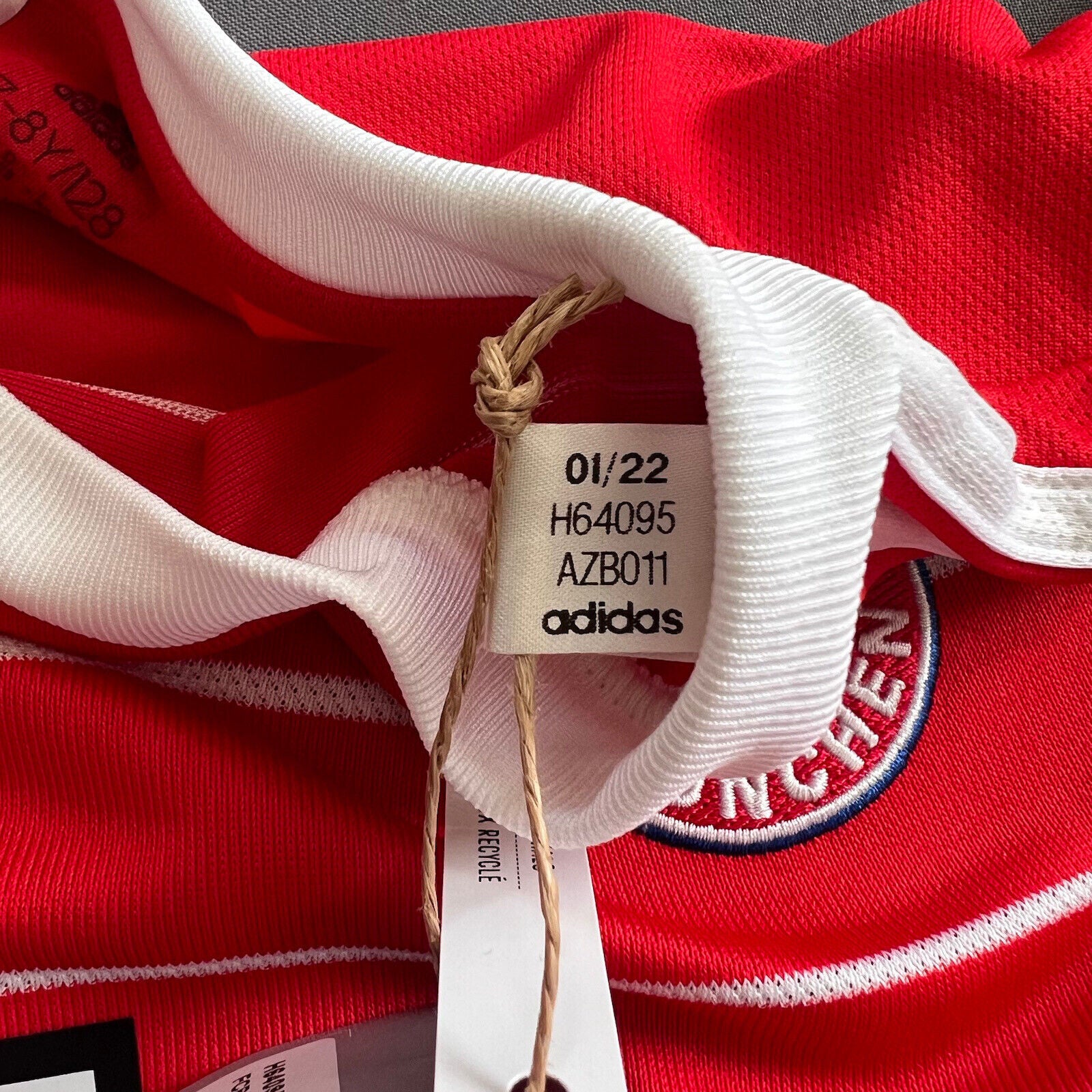 Mane Bayern Munich Jersey 22-23 Home Size XS Boys Soccer Shirt Adidas