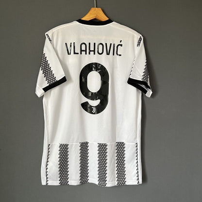 Vlahovic Juventus Jersey 2022-23 Home Mens Soccer Shirt Large H38907 Adidas