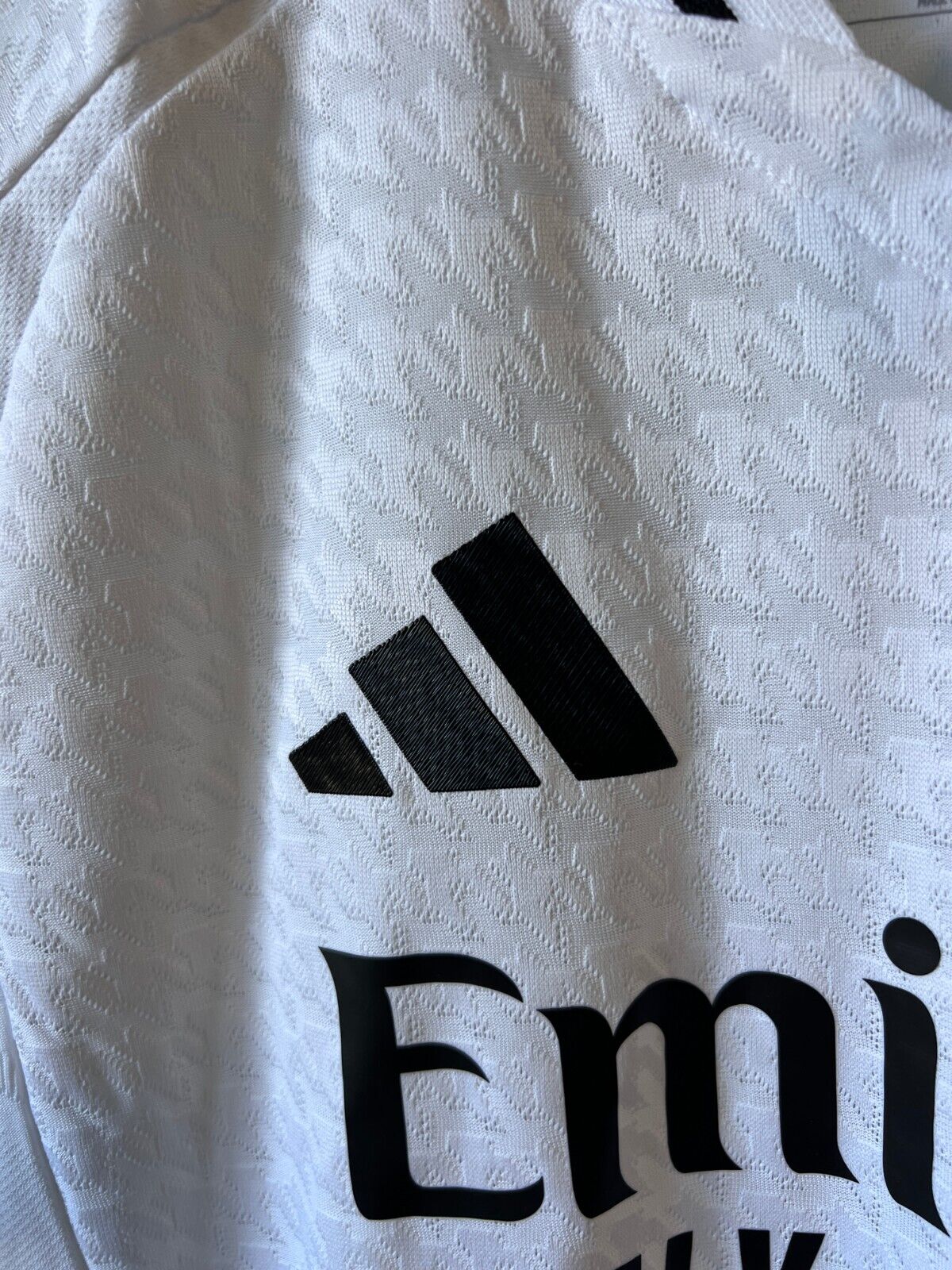 Real Madrid Jersey 24/25 Home Authentic Soccer Shirt IX8095 Adidas Mens Size M