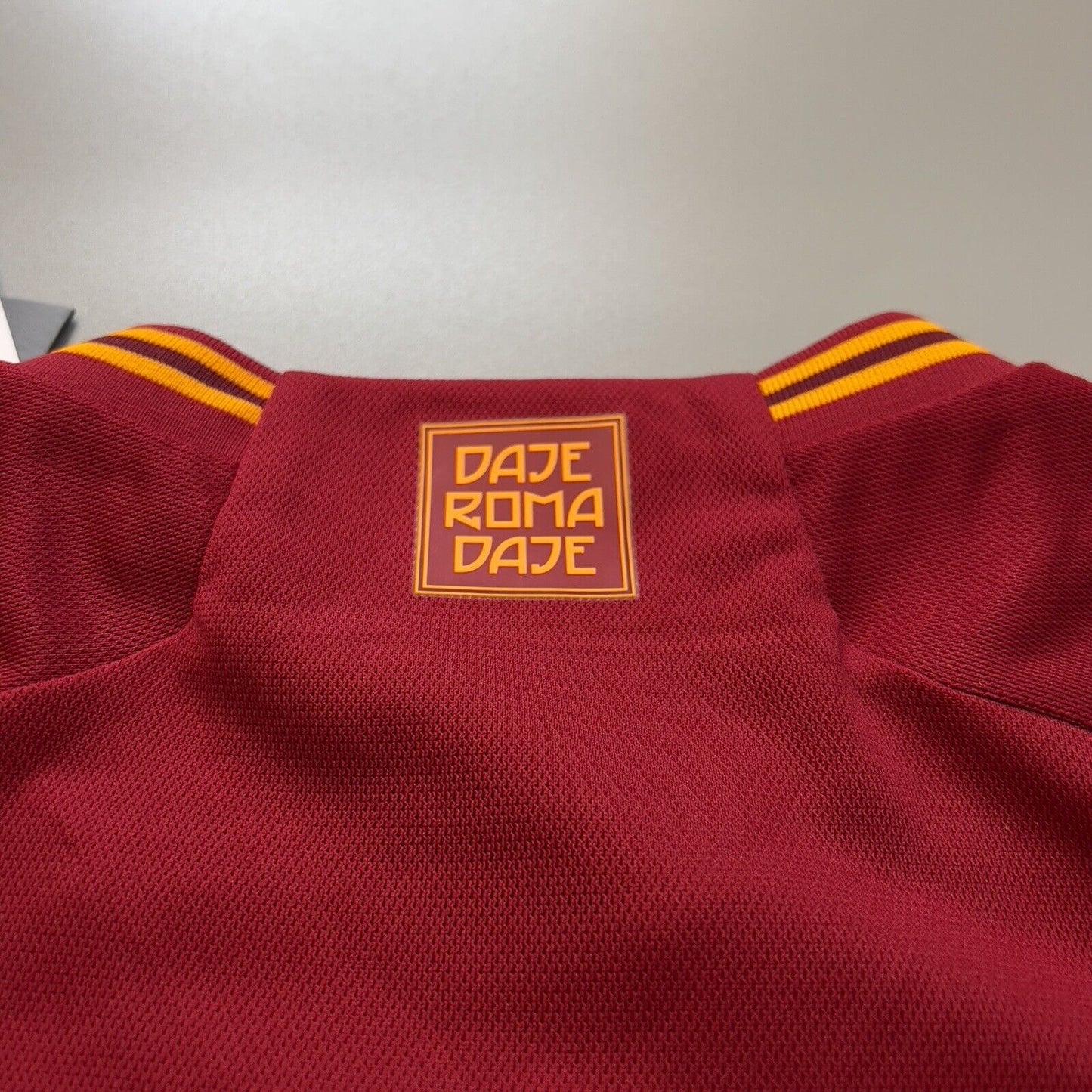 Roma Jersey 2023/24 Home Soccer Football Shirt Adidas IK7159 Womens Size 2XS